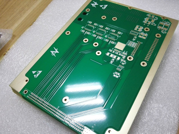 4 слоя PCB с Enig Finish